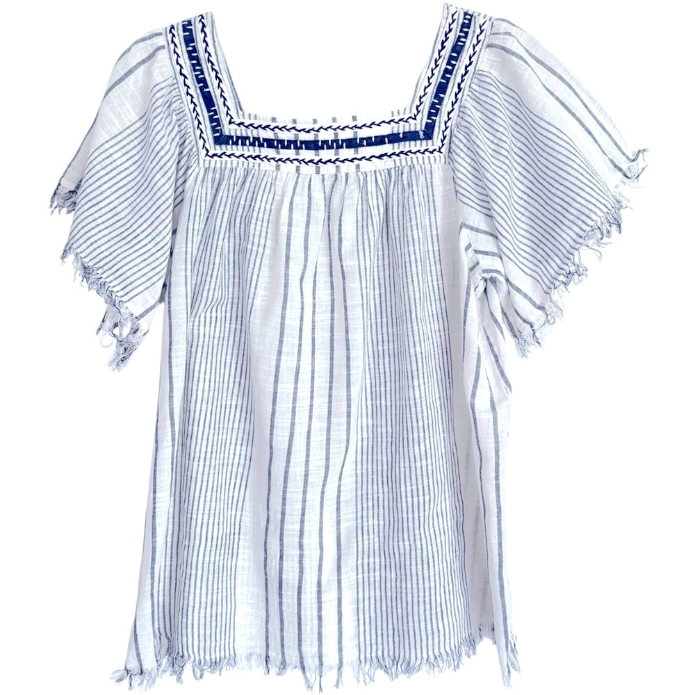 Cost Plus World Market Size S/M White/Navy Blue Flutter Sleeve Cotton Blouse